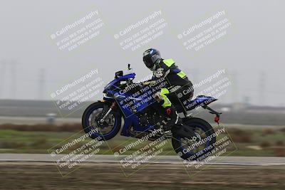 media/Nov-29-2025-TrackDaz (Sat) [[10ae2d9bce]]/C Group/Session 4 (Wheelie Bump)/